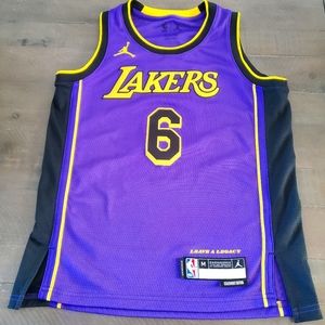 LeBron James Youth NBA Jersey Lakers Size Medium